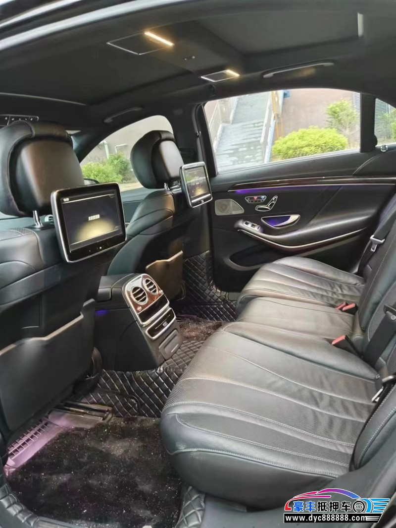 14年奔驰S轿车抵押车出售