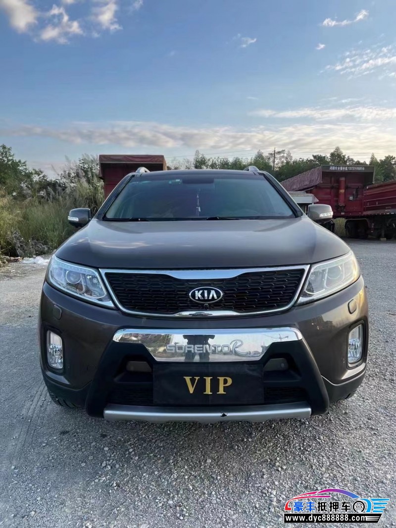 14年起亚索兰托轿车抵押车出售