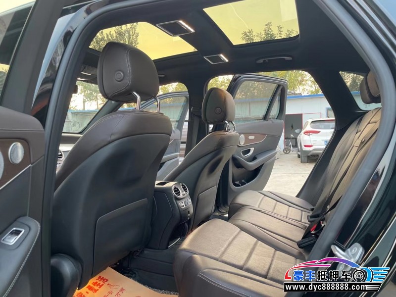 20年奔驰GLCSUV抵押车出售