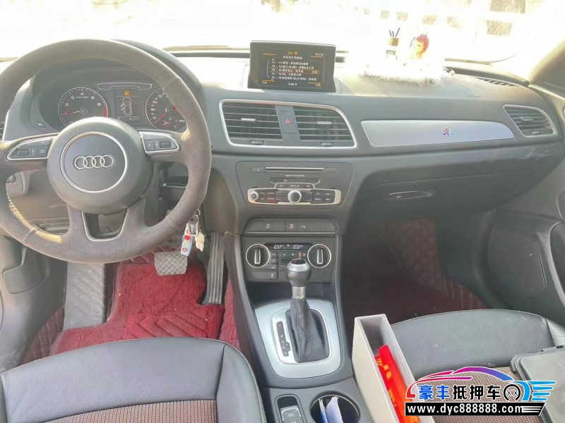 19年奥迪Q3轿车抵押车出售