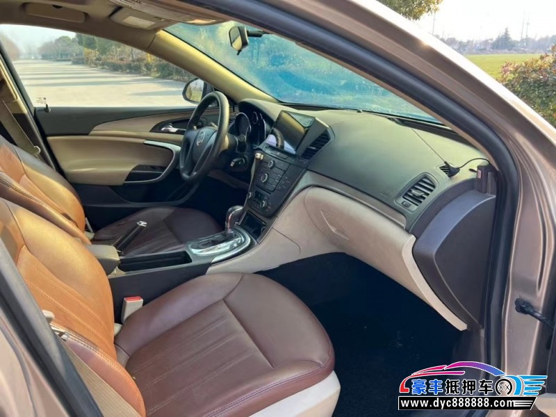 12年别克君威轿车抵押车出售