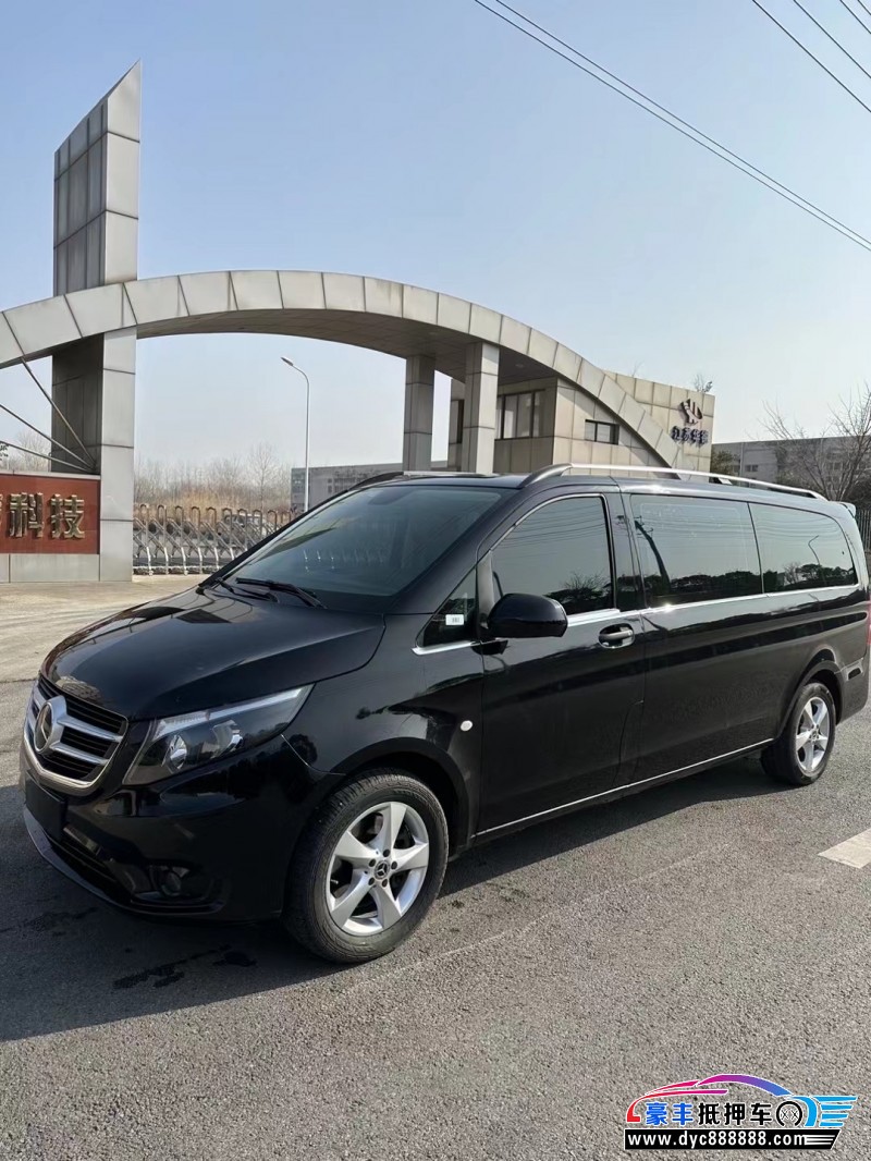 19年奔驰威霆轿车抵押车出售