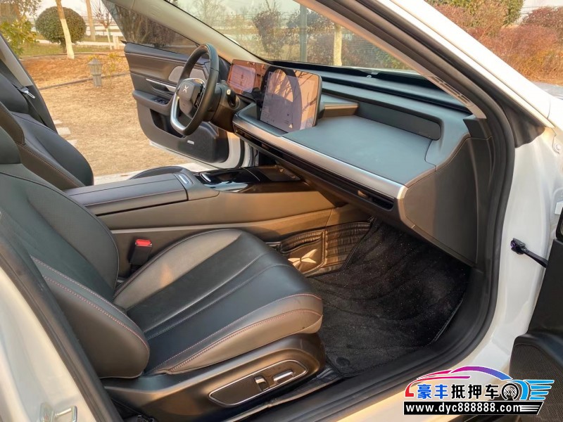 22年小鹏汽车P7轿车抵押车出售