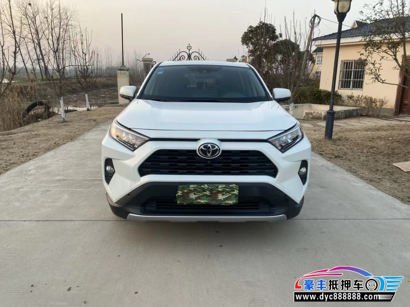 19年丰田RAV4轿车抵押车出售