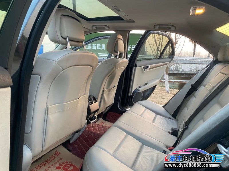 09年奔驰C轿车抵押车出售