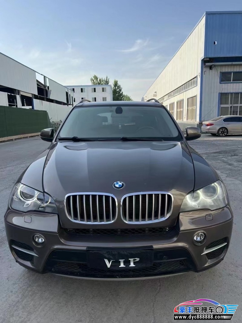 13年宝马X5SUV抵押车出售