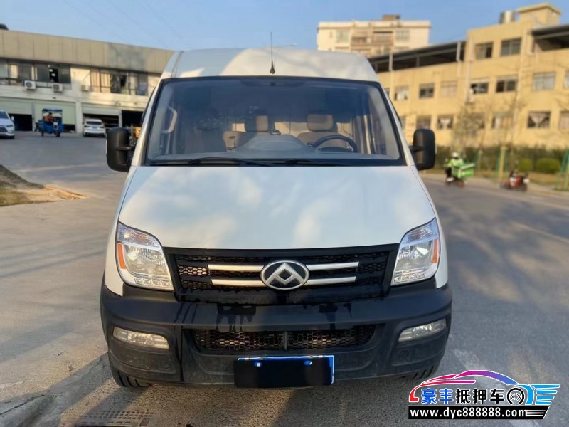 20年上汽大通V80MPV抵押车出售