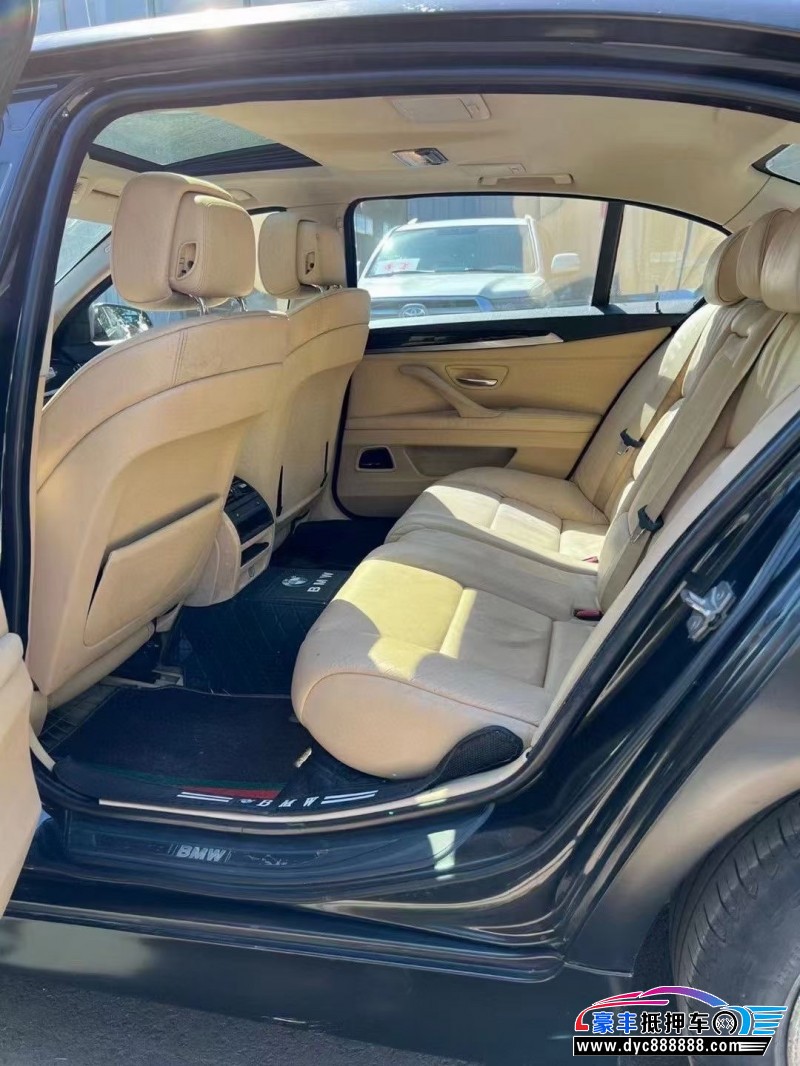 10年宝马5系轿车抵押车出售