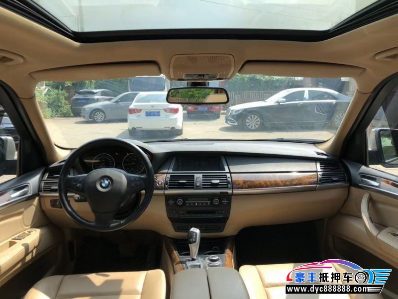 10年宝马X5轿车抵押车出售