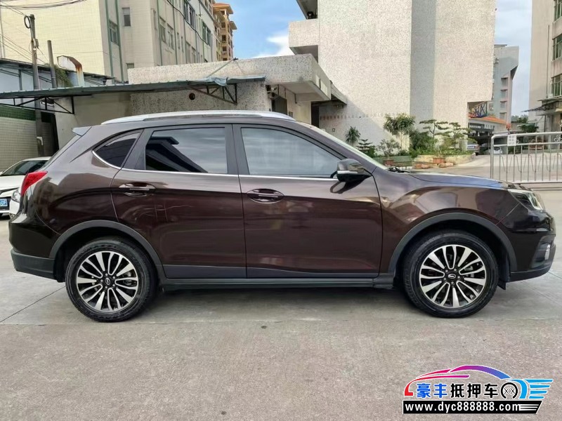 18年传祺GS5轿车抵押车出售