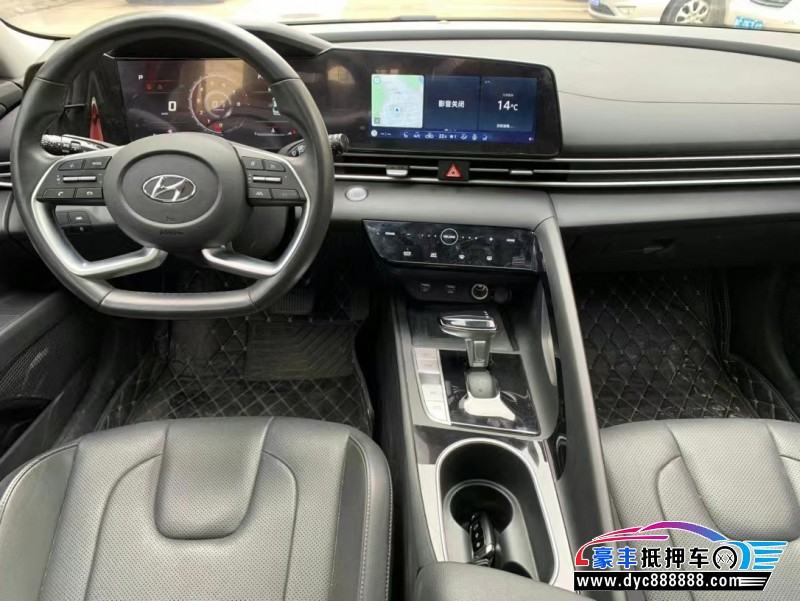 21年现代伊兰特轿车抵押车出售