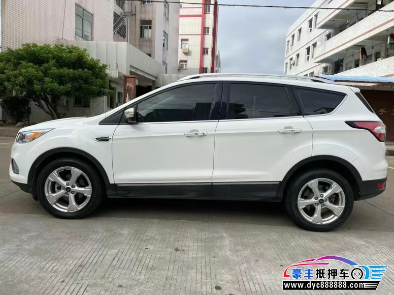 19年福特翼虎轿车抵押车出售