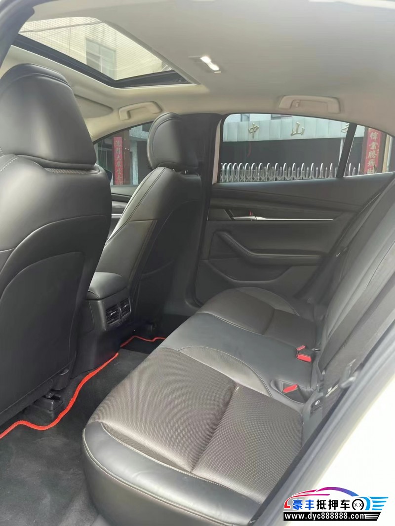 21年马自达昂克赛拉轿车抵押车出售