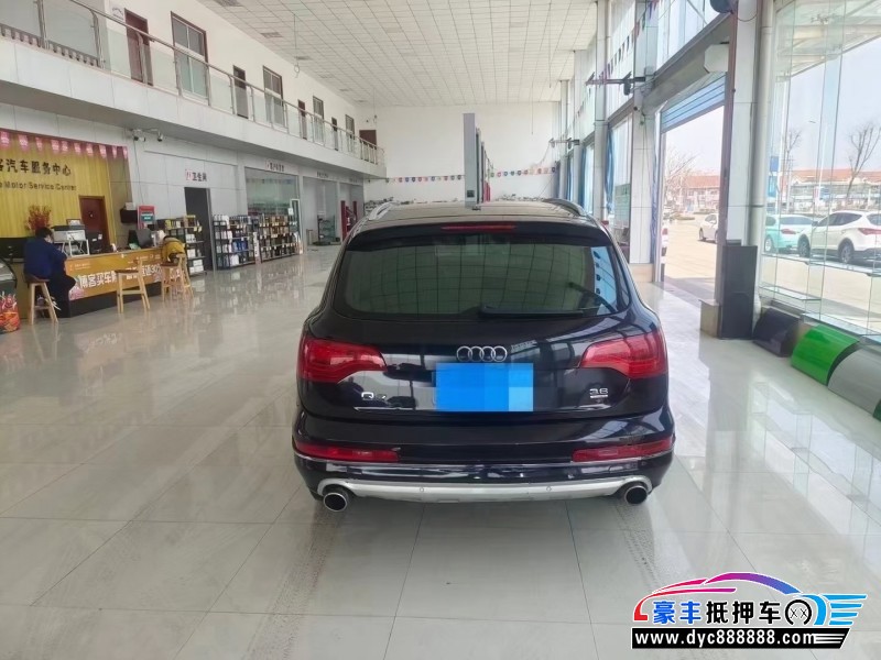 11年奥迪Q7轿车抵押车出售