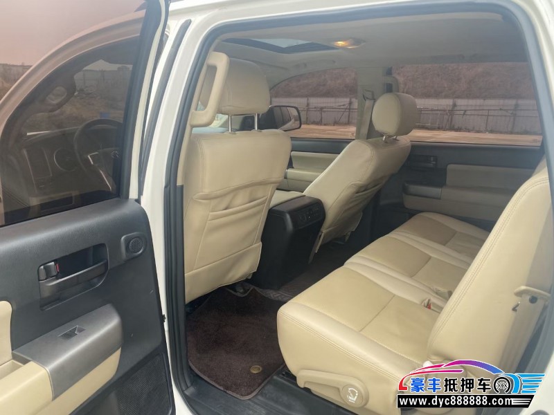 16年丰田红杉SUV抵押车出售