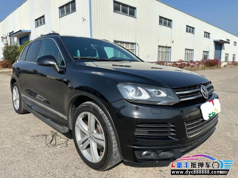 12年大众途锐轿车抵押车出售