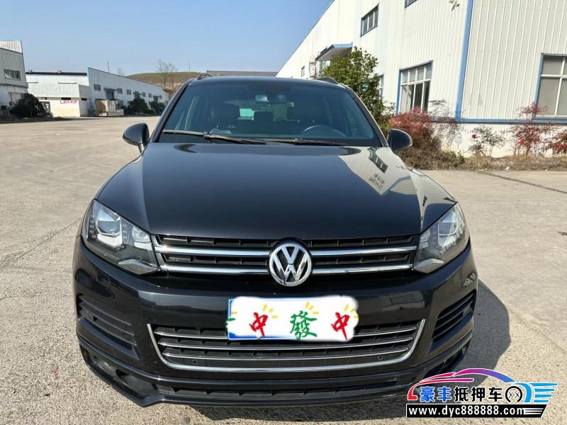 12年大众途锐轿车抵押车出售