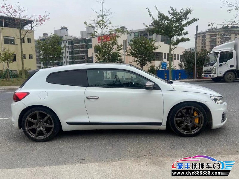 15年大众尚酷轿车抵押车出售