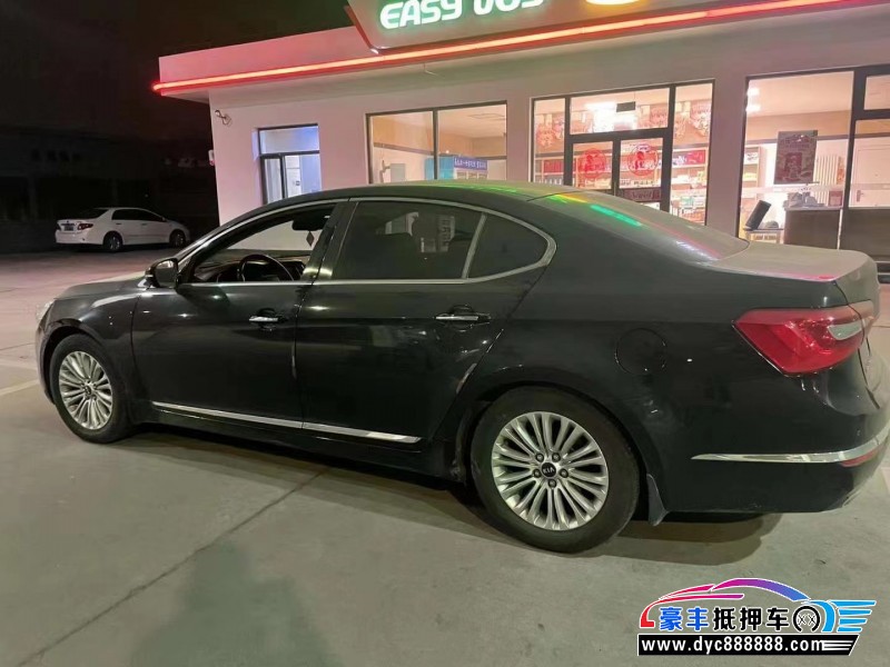 14年起亚凯尊轿车抵押车出售