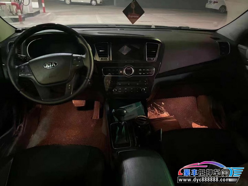 14年起亚凯尊轿车抵押车出售