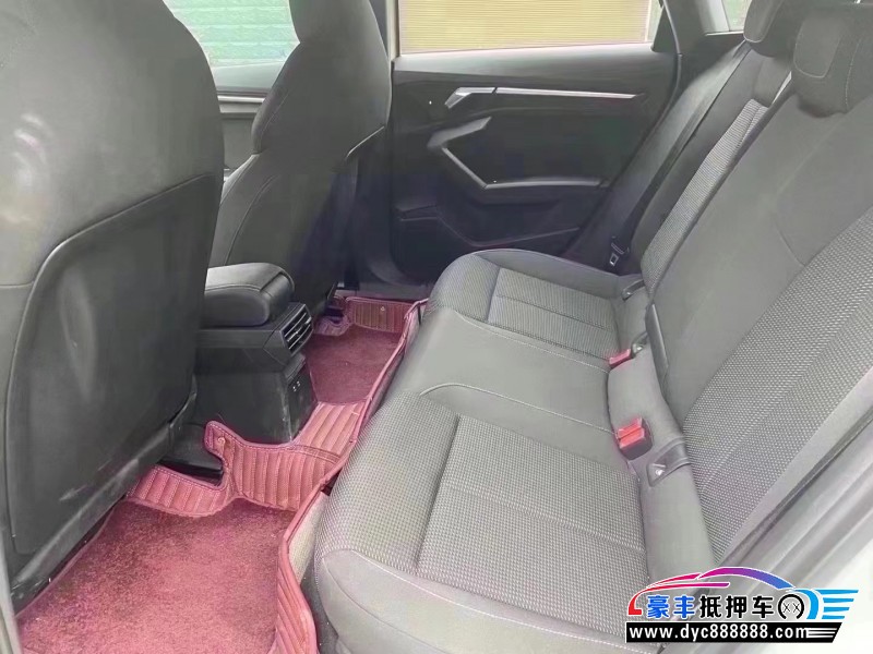 21年奥迪A3轿车抵押车出售