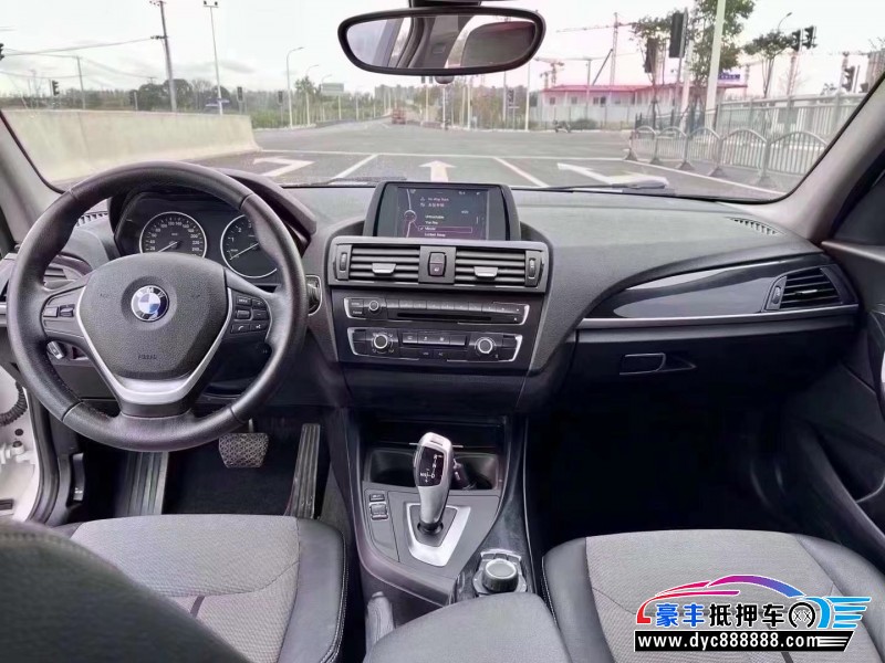 14年宝马1系轿车抵押车出售