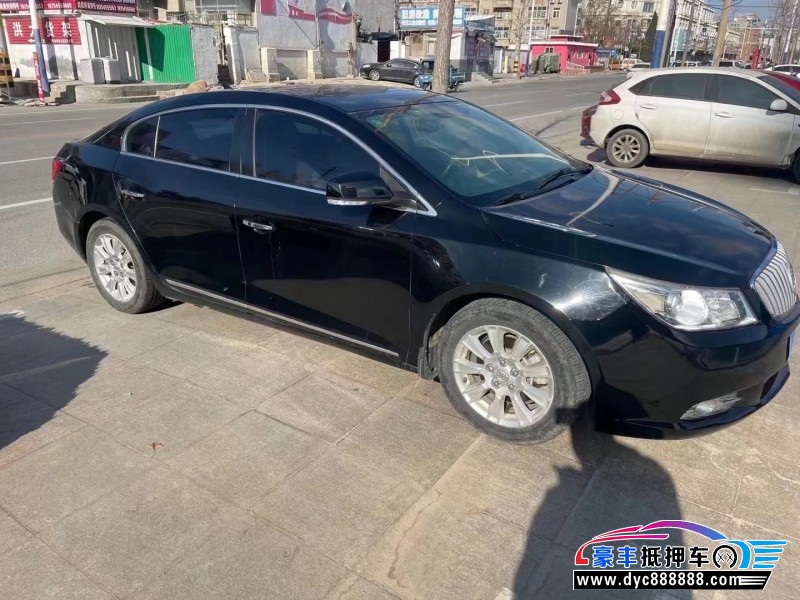 14年别克君威轿车抵押车出售