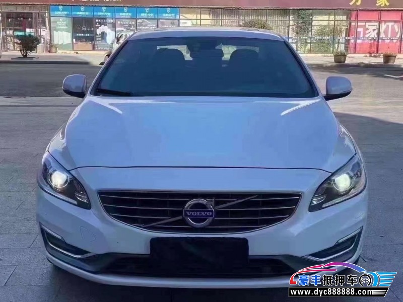 16年沃尔沃S60轿车抵押车出售