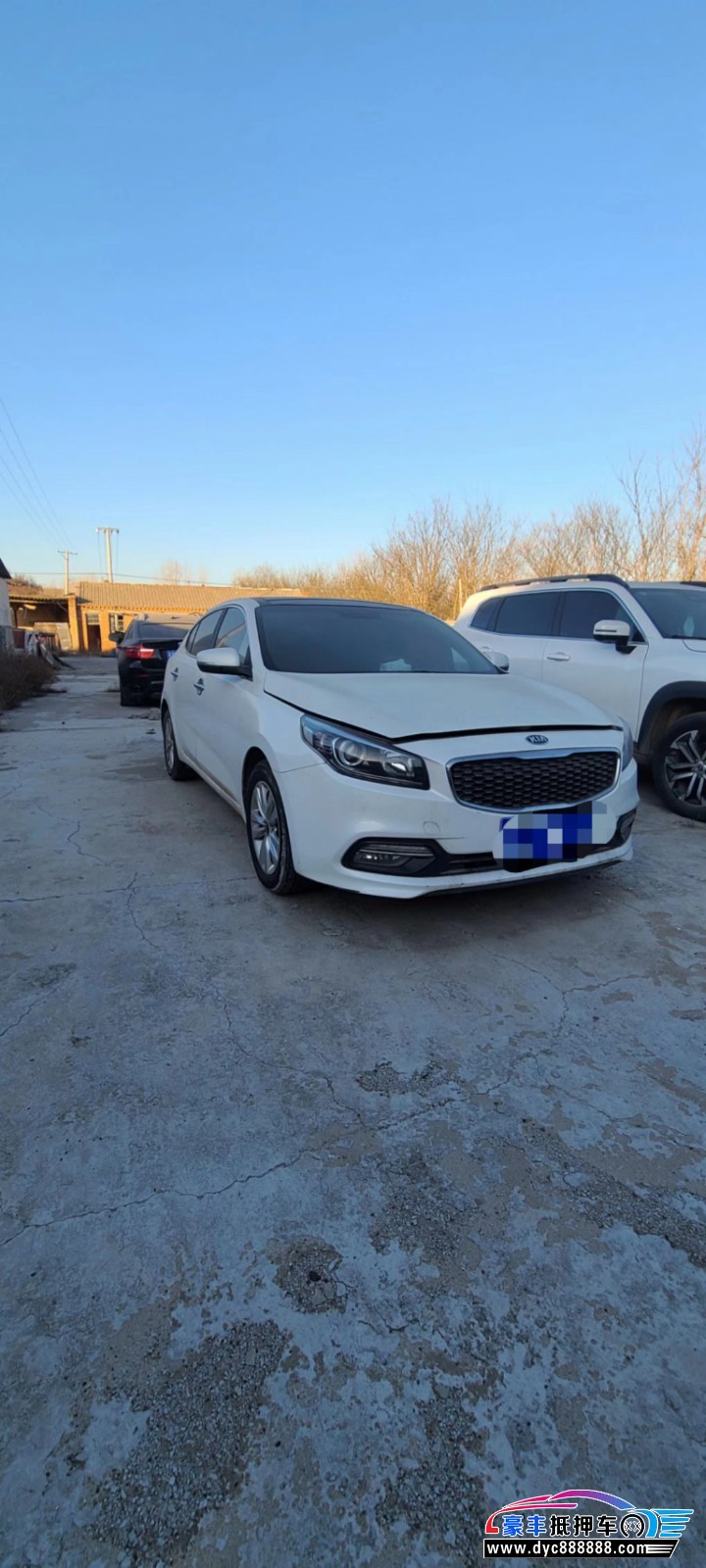 15年起亚K4轿车抵押车出售