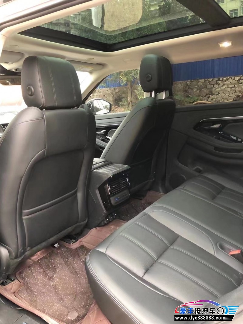 21年路虎揽胜极光轿车抵押车出售