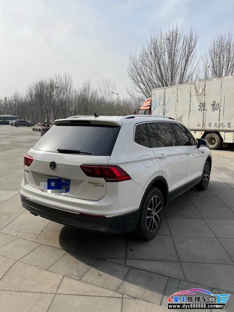 18年大众途观轿车抵押车出售