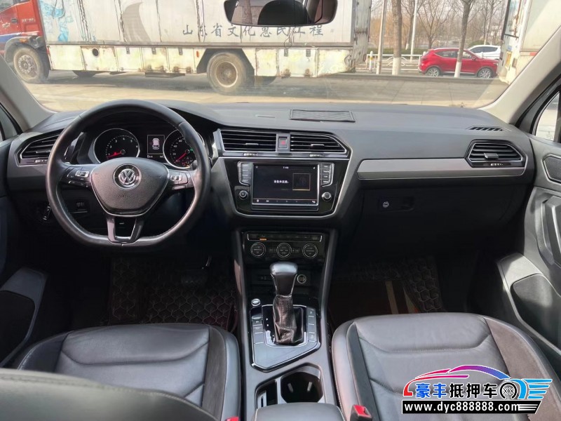 18年大众途观轿车抵押车出售