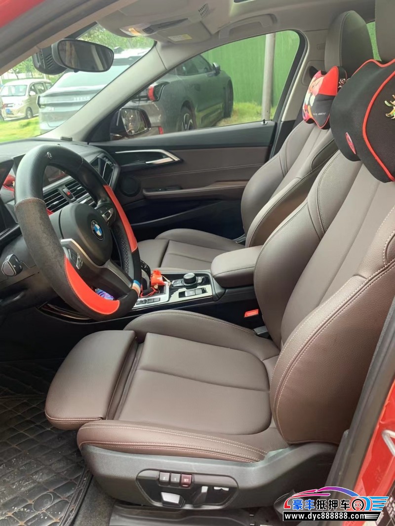 20年宝马1系轿车抵押车出售