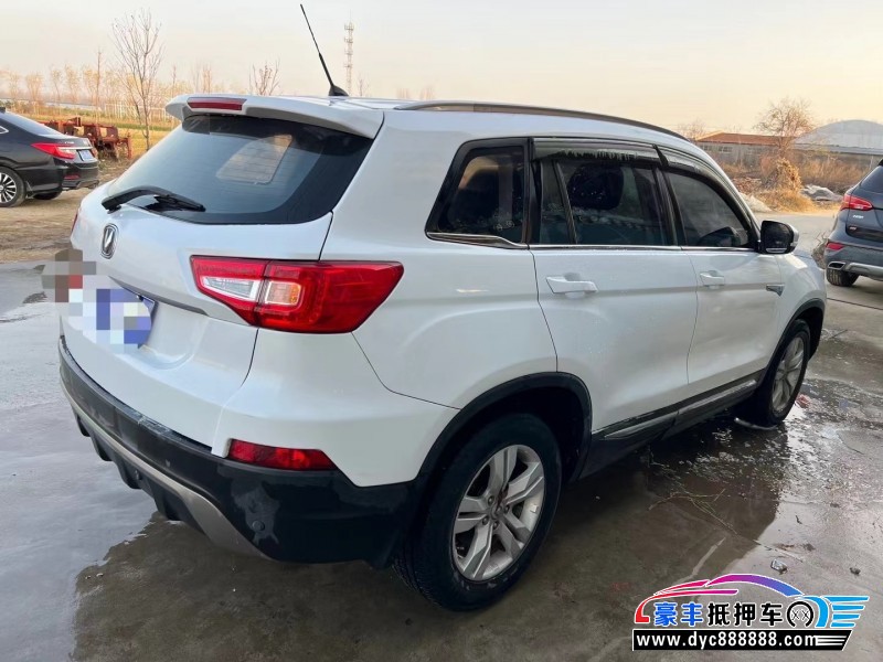 16年长安CS75轿车抵押车出售