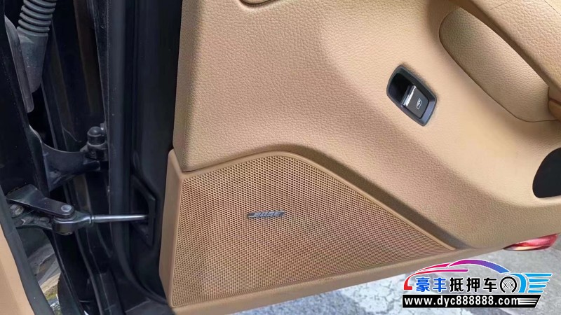 11年保时捷帕纳梅拉跑车抵押车出售