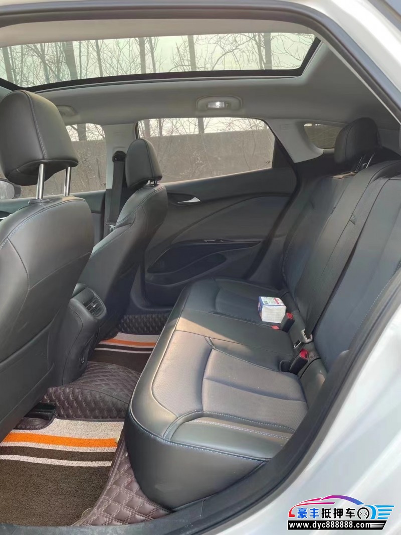 22年别克微蓝轿车抵押车出售