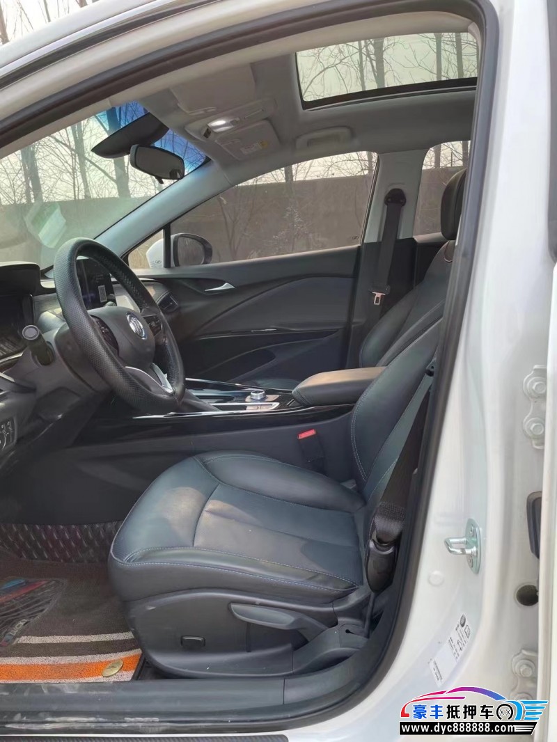 22年别克微蓝轿车抵押车出售