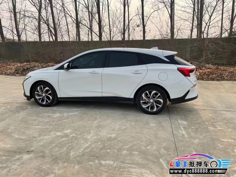 22年别克微蓝轿车抵押车出售