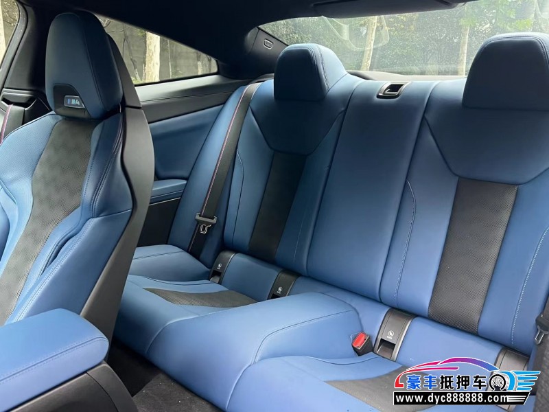 22年宝马M4轿车抵押车出售