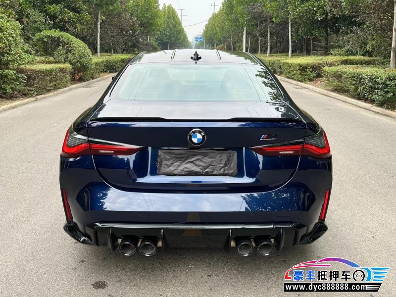 22年宝马M4轿车抵押车出售