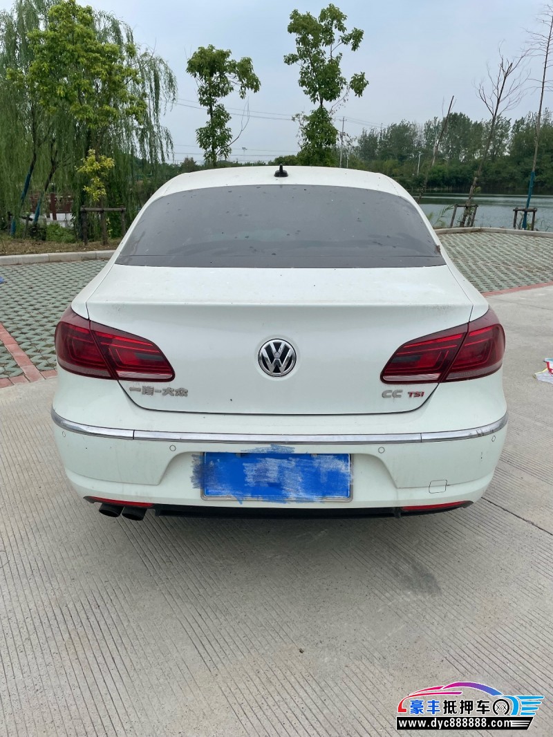 14年大众CC轿车抵押车出售