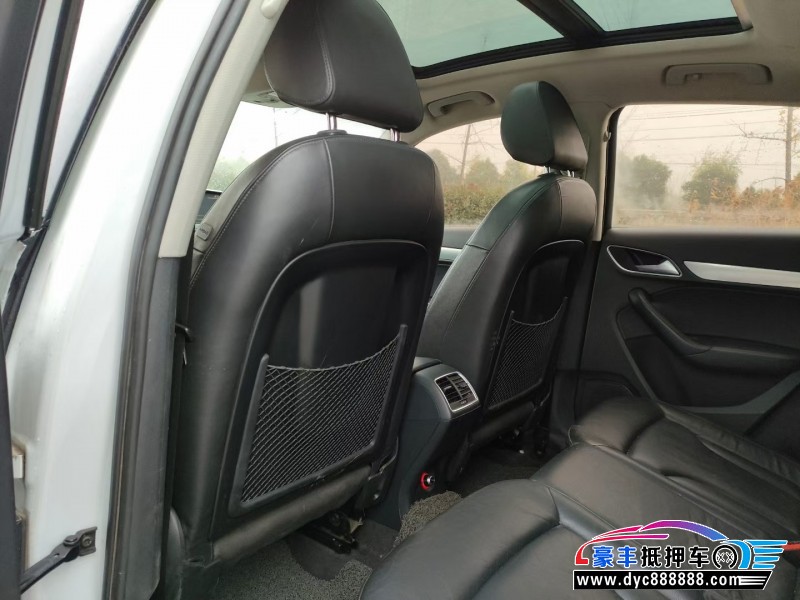 16年奥迪Q3轿车抵押车出售