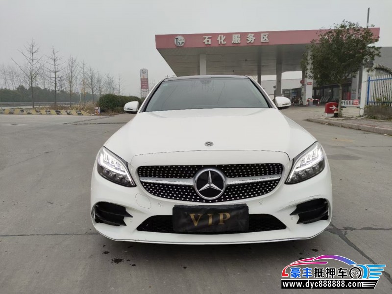 20年奔驰C轿车抵押车出售