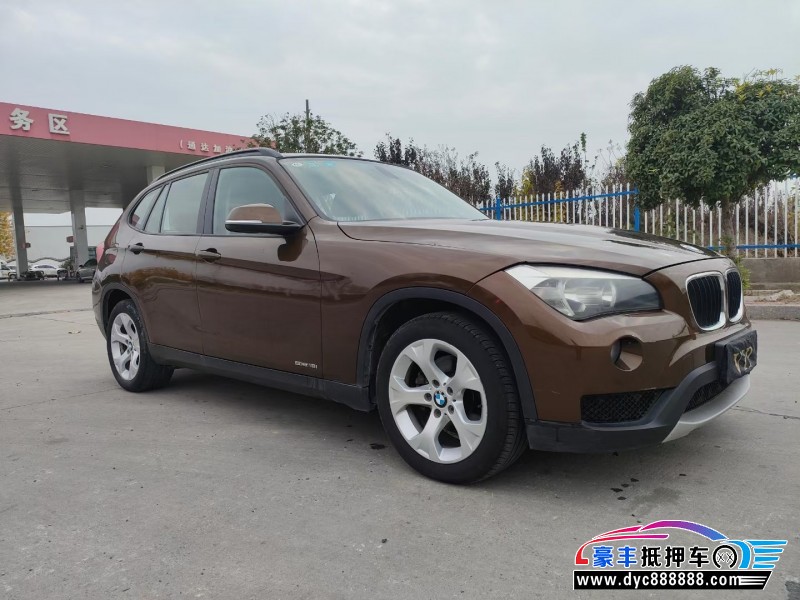 13年宝马X1轿车抵押车出售