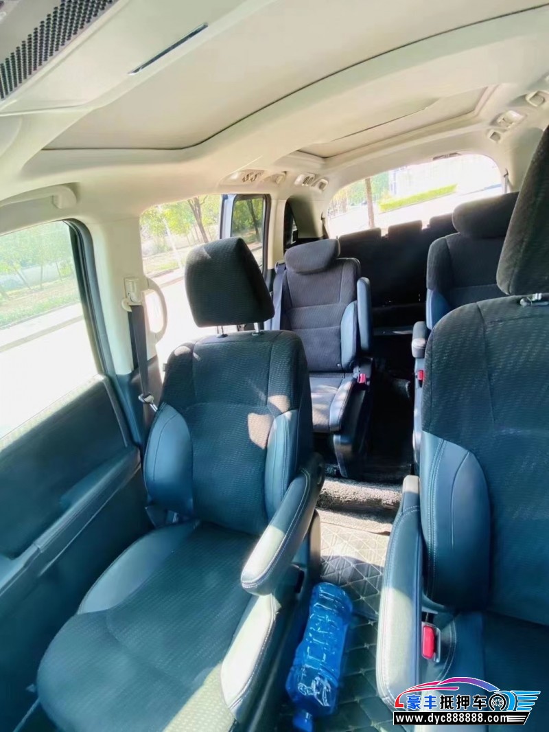 19年本田艾力绅轿车抵押车出售