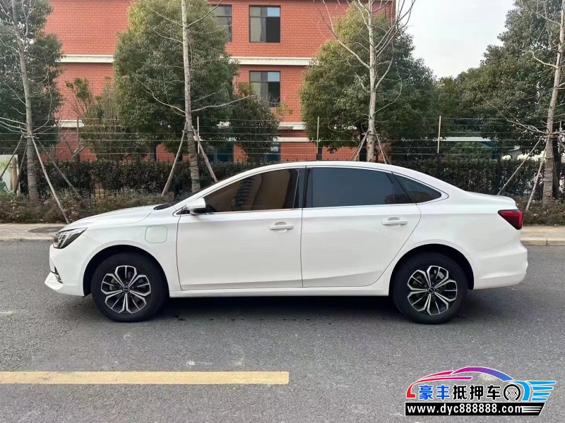 22年荣威i6轿车抵押车出售