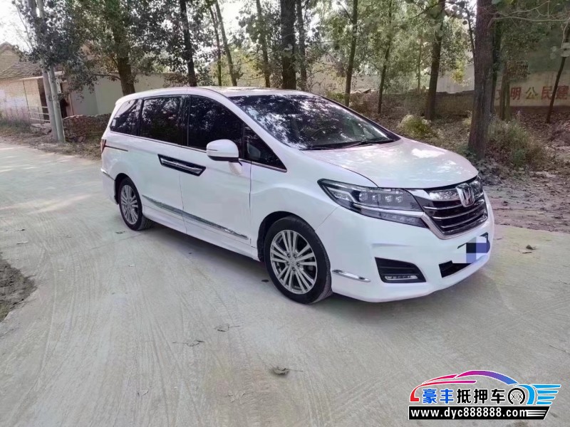 17年本田艾力绅轿车抵押车出售