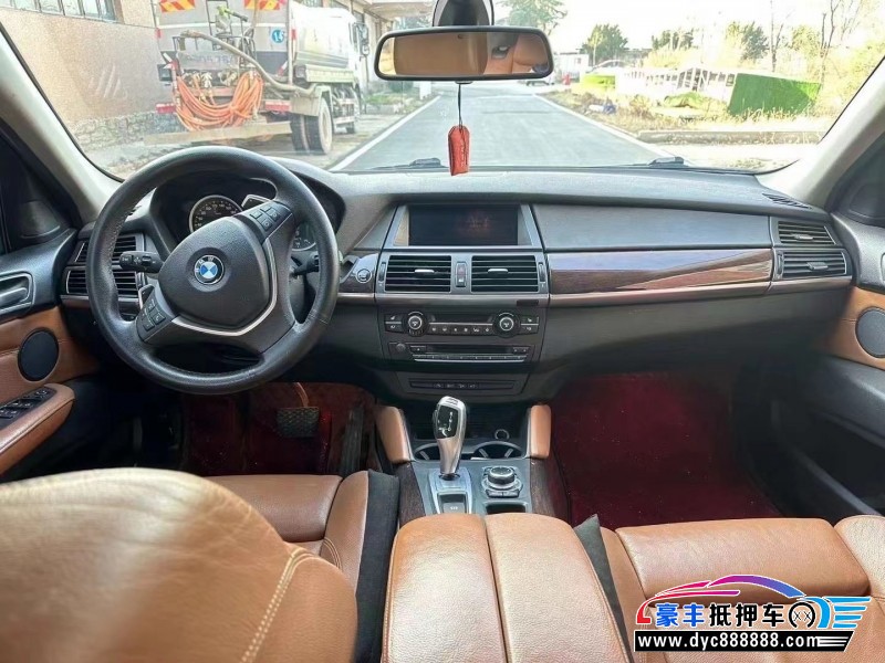 14年宝马X6轿车抵押车出售