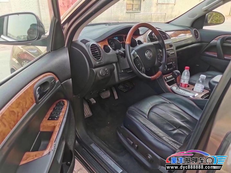 11年别克昂科雷轿车抵押车出售