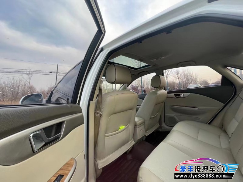 15年别克凯越轿车抵押车出售